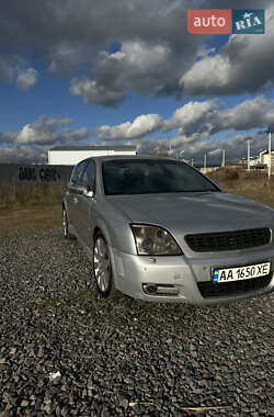 Хетчбек Opel Signum 2004 в Києві