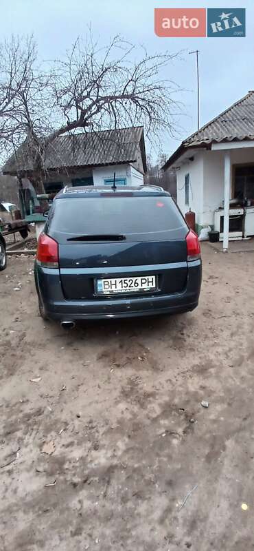 Хэтчбек Opel Signum 2006 в Саврани