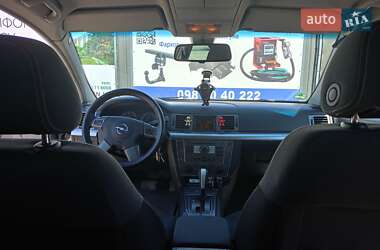 Хэтчбек Opel Signum 2005 в 