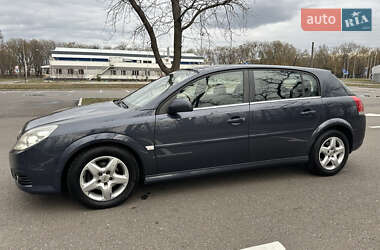 Хэтчбек Opel Signum 2007 в Николаеве