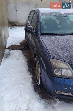 Хэтчбек Opel Signum 2003 в 