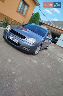 Хетчбек Opel Signum 2003 в Чернівцях