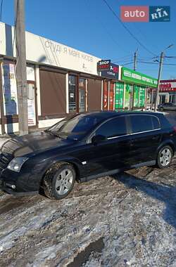 Хэтчбек Opel Signum 2004 в 