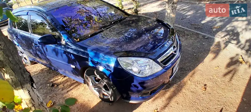 Opel Signum 2005
