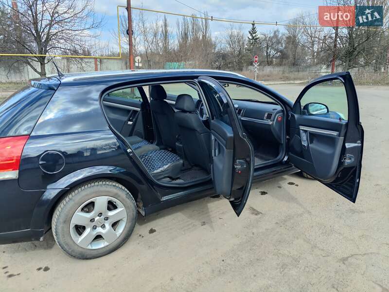 Хетчбек Opel Signum 2006 в Сумах фото 6 Хетчбек Opel Signum 2006 в Сумах