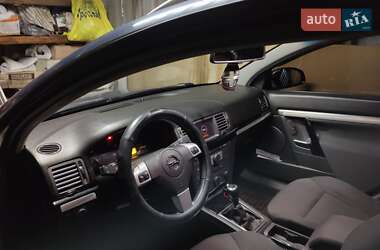Хэтчбек Opel Signum 2007 в 