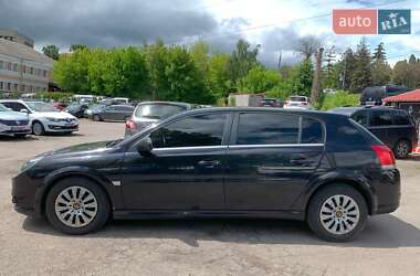 Хэтчбек Opel Signum 2006 в 