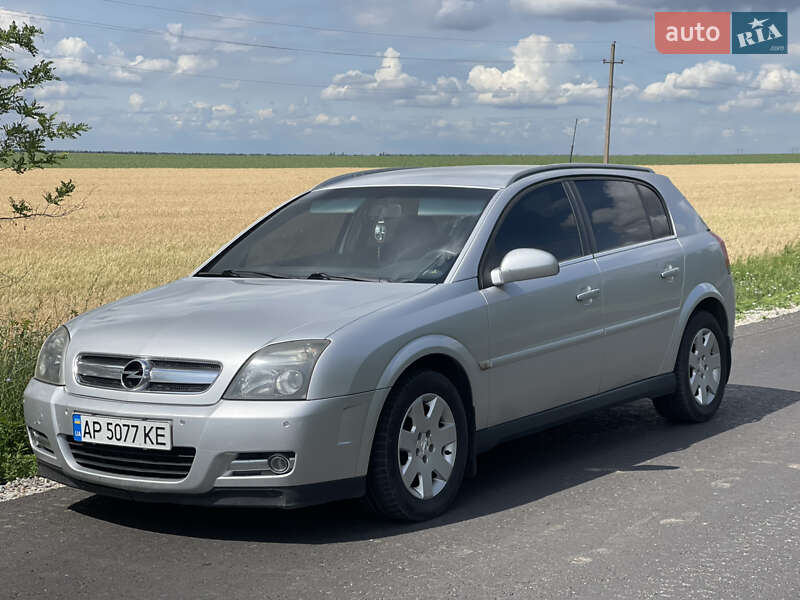 Хэтчбек Opel Signum 2005 в Запорожье