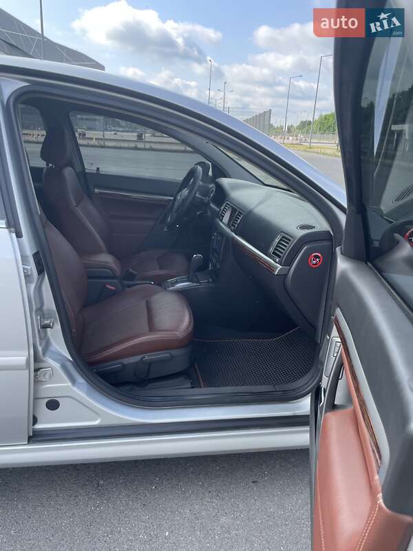 Хэтчбек Opel Signum 2008 в Львове