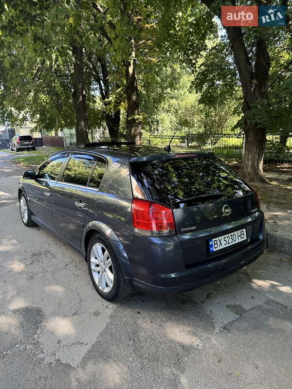 Хэтчбек Opel Signum 2007 в Каменец-Подольском