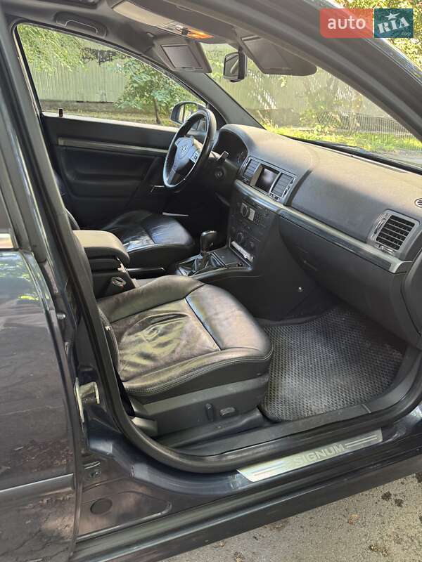 Хэтчбек Opel Signum 2007 в Каменец-Подольском