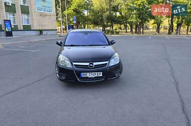 Хетчбек Opel Signum 2005 в 
