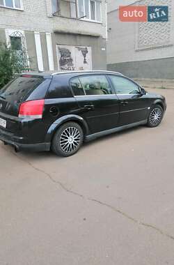 Хетчбек Opel Signum 2003 в 