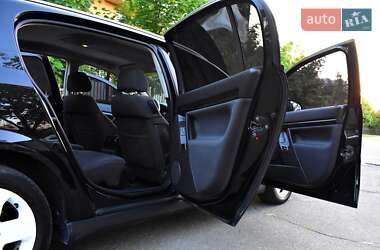 Хэтчбек Opel Signum 2003 в 