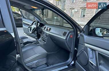 Хэтчбек Opel Signum 2003 в 