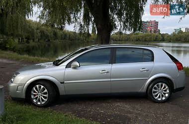 Хетчбек Opel Signum 2003 в 