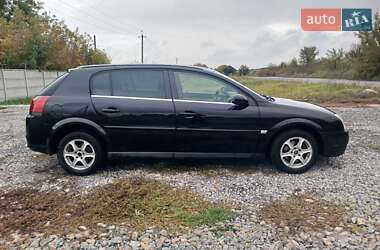 Хэтчбек Opel Signum 2005 в 
