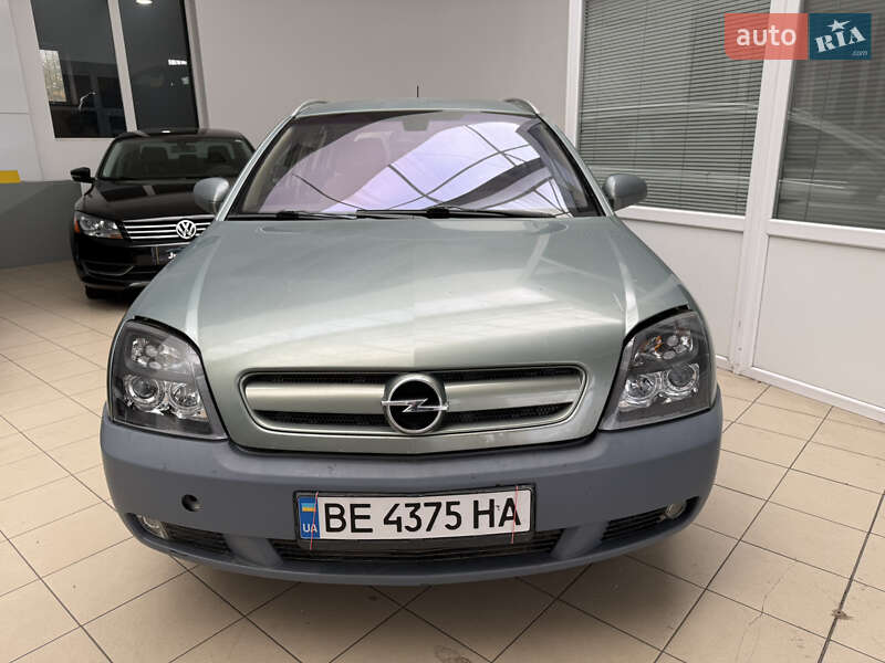 Хэтчбек Opel Signum 2003 в Николаеве
