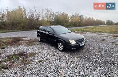 Хэтчбек Opel Signum 2005 в  фото 3 Хэтчбек Opel Signum 2005 в