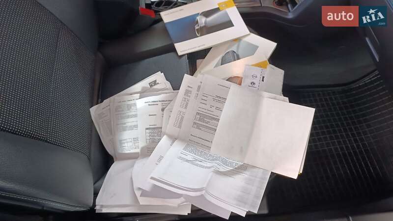 Хетчбек Opel Signum 2007 в Львові фото 35 Хетчбек Opel Signum 2007 в Львові