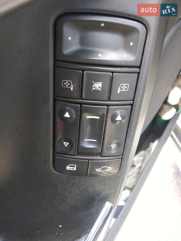 Хэтчбек Opel Signum 2003 в Нововолынске