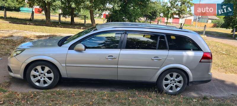 Хэтчбек Opel Signum 2006 в Черкассах фото 9 Хэтчбек Opel Signum 2006 в Черкассах