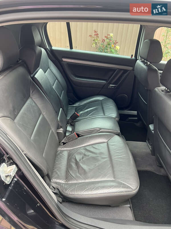 Хэтчбек Opel Signum 2008 в Умани