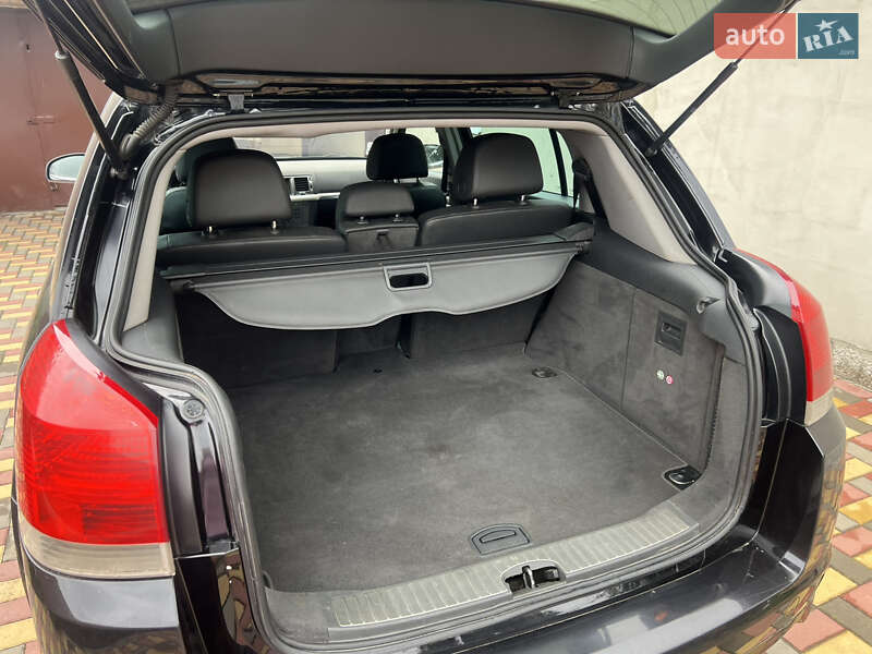 Хэтчбек Opel Signum 2008 в Умани