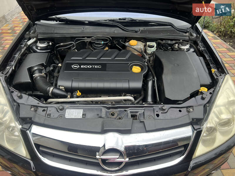 Хэтчбек Opel Signum 2008 в Умани