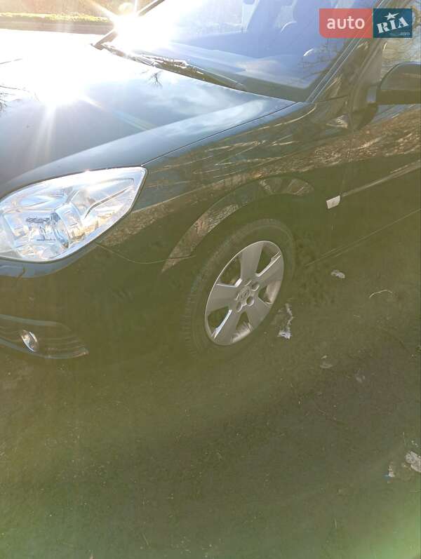 Хэтчбек Opel Signum 2008 в Кропивницком фото 8 Хэтчбек Opel Signum 2008 в Кропивницком