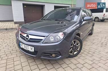 Хэтчбек Opel Signum 2005 в Ивано-Франковске