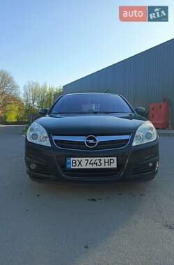 Хэтчбек Opel Signum 2007 в Каменец-Подольском