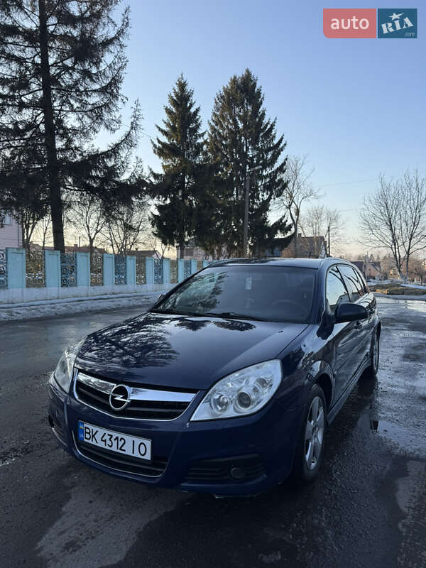 Opel Signum 2006