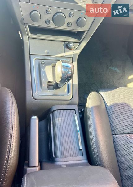 Хэтчбек Opel Signum 2004 в Киеве