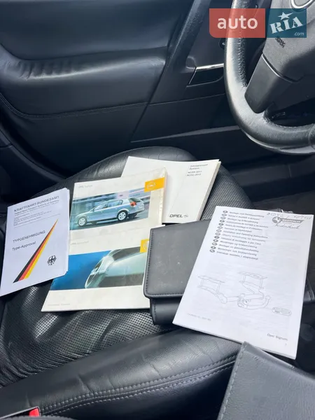 Хэтчбек Opel Signum 2004 в Киеве документ