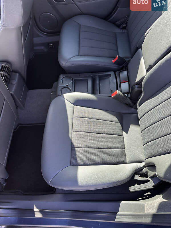 Хэтчбек Opel Signum 2008 в Святопетровское фото 15 Хэтчбек Opel Signum 2008 в Святопетровское