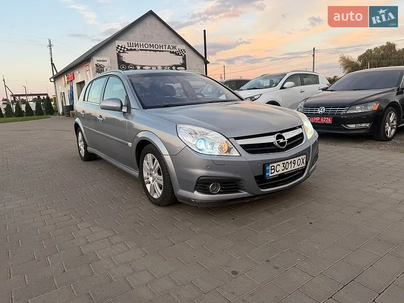 Opel Signum 2006