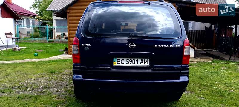 Минивэн Opel Sintra 1998 в Трускавце