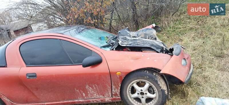 Купе Opel Tigra 1995 в Чернігові