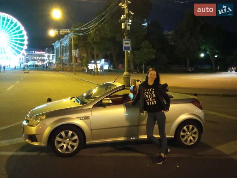 Opel Tigra 2005