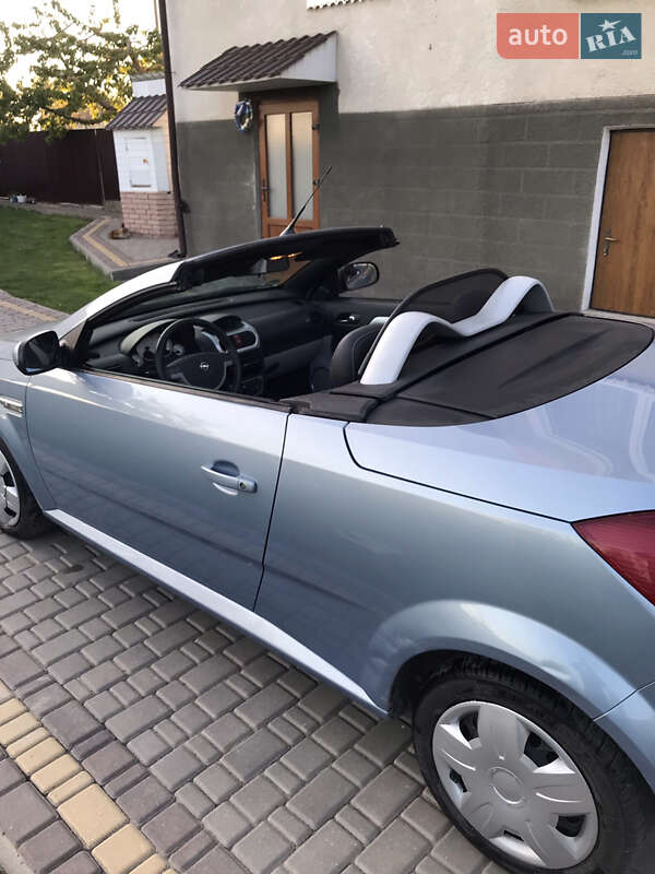 Кабриолет Opel Tigra 2007 в Теребовле