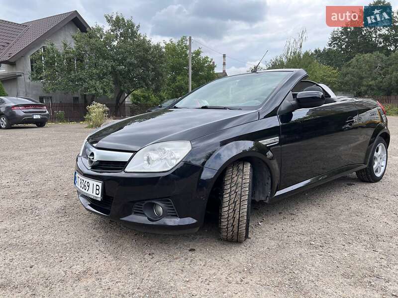 Кабриолет Opel Tigra 2005 в Ивано-Франковске