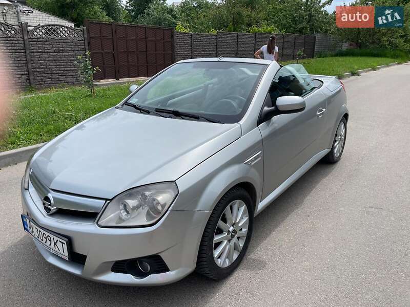 Opel Tigra 2005