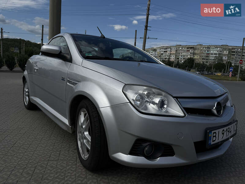 Кабриолет Opel Tigra 2007 в Полтаве