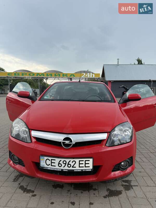 Кабриолет Opel Tigra 2005 в Черновцах