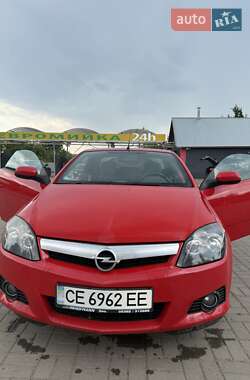 Кабриолет Opel Tigra 2005 в 