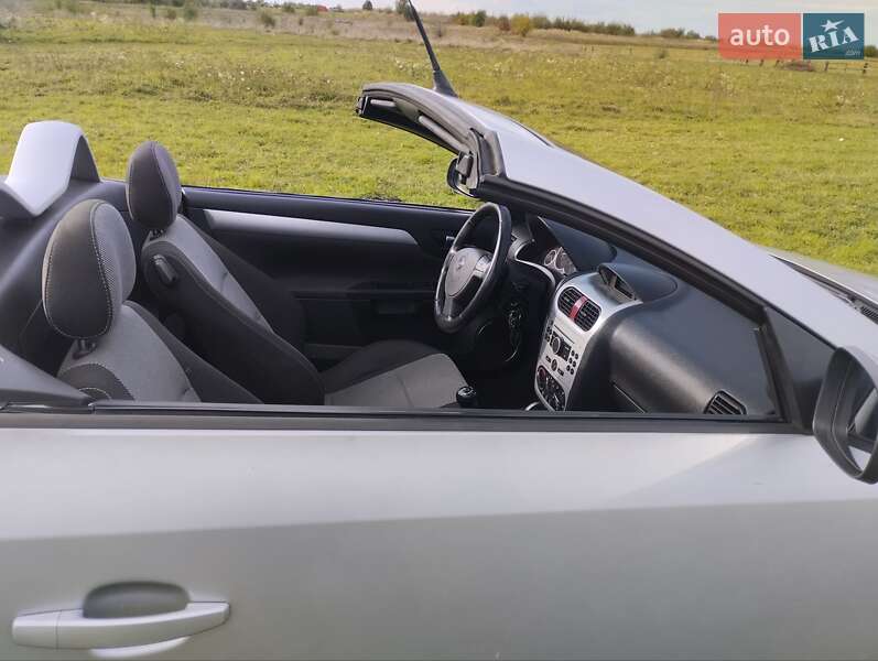 Кабріолет Opel Tigra 2005 в Львові