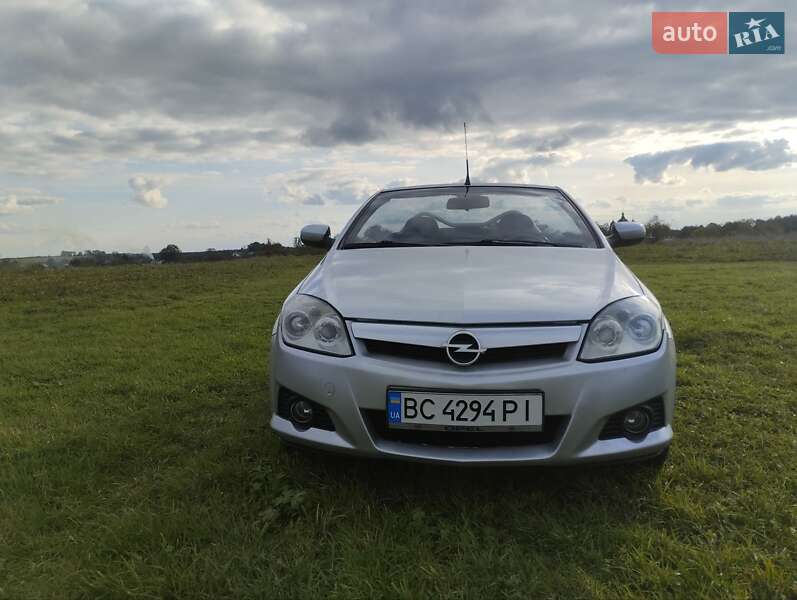 Кабріолет Opel Tigra 2005 в Львові