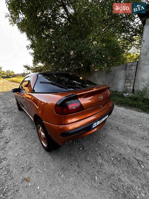 Купе Opel Tigra 1995 в Черновцах
