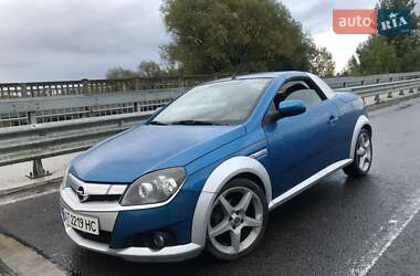 Кабріолет Opel Tigra 2004 в Калуші
